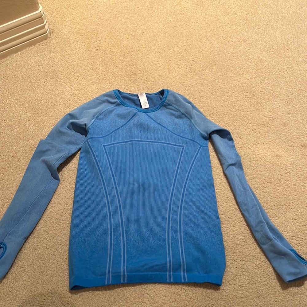 Ivviva blue long sleeve!